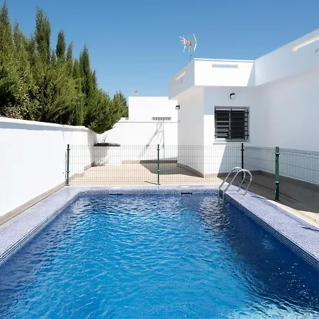 Casa Rosa * Conil De La Frontera