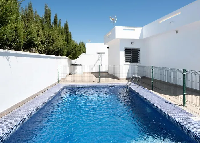 Casa Rosa * Conil De La Frontera